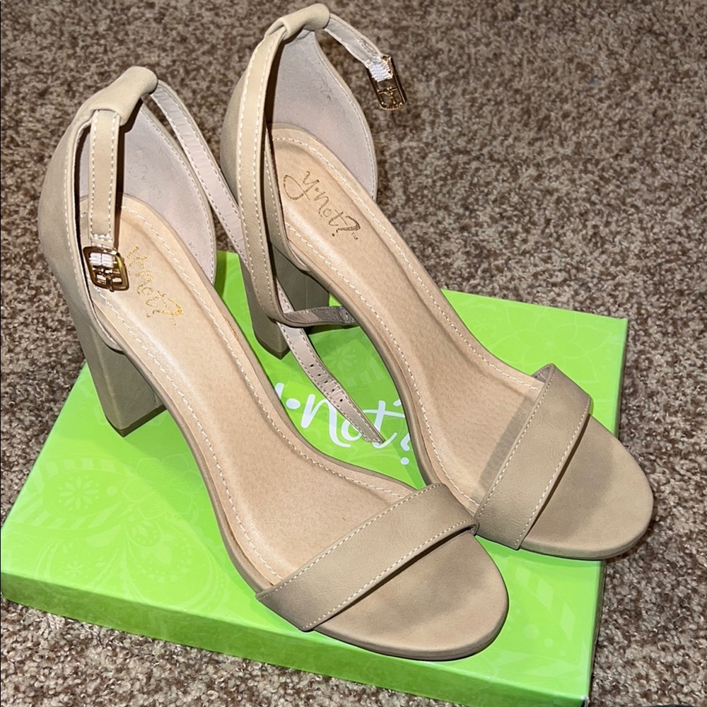 Nude heels NEW in BOX! These were only tried on